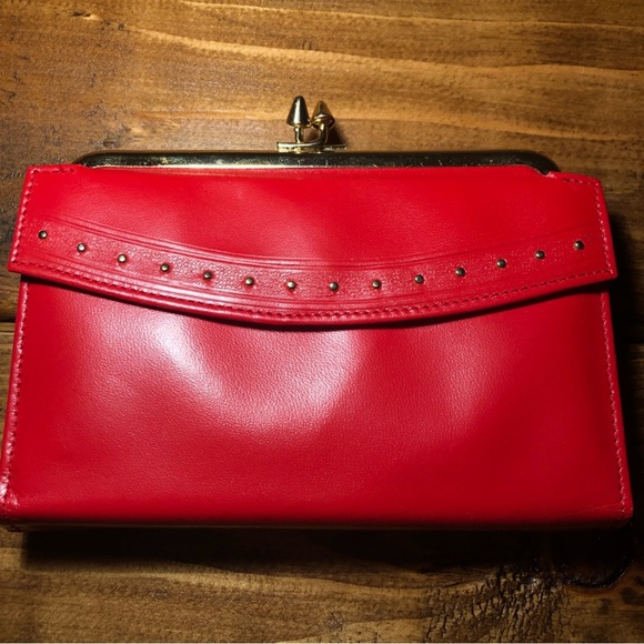 Rolfs Handbags - Rolf’s Vintage Red Cowhide Wallet/Coon Purse
